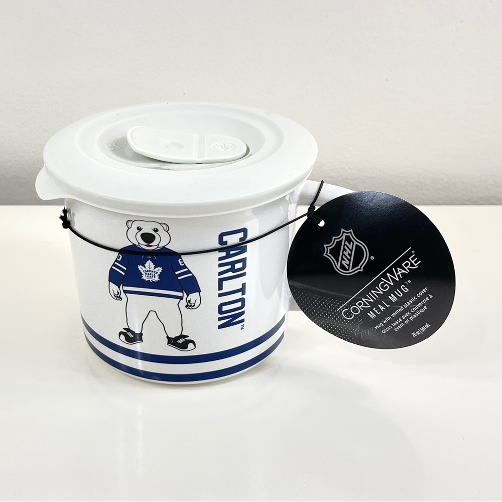 Corningware Toronto Maple Leafs Lidded Mug w/ Carlton Bear